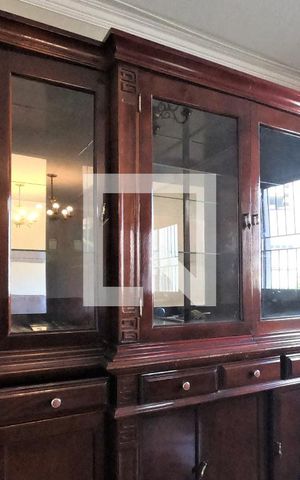 Apartamento à venda com 170m², 4 quartos e 2 vagasSala