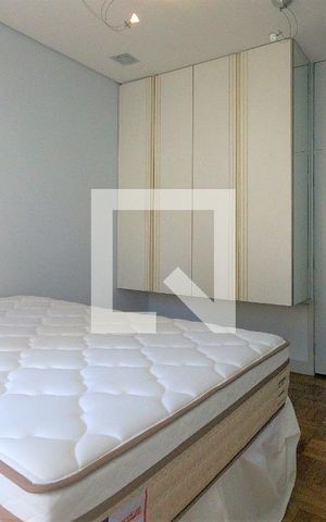 Apartamento à venda com 170m², 4 quartos e 2 vagasQuarto 2
