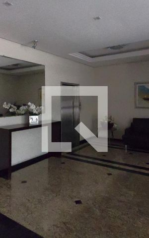 Apartamento à venda com 170m², 4 quartos e 2 vagasHall social