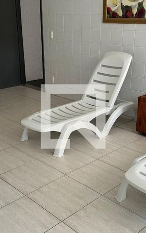 Apartamento à venda com 158m², 3 quartos e 2 vagas Apartamento à venda com 158m², 3 quartos e 2 vagasSaúna