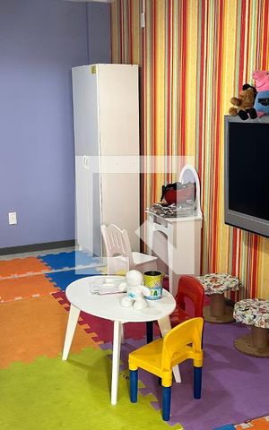 Apartamento à venda com 158m², 3 quartos e 2 vagas Apartamento à venda com 158m², 3 quartos e 2 vagasBrinquedoteca