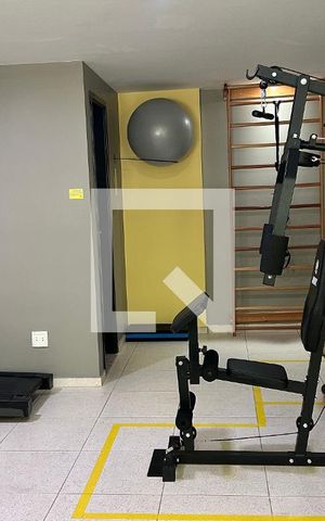 Apartamento à venda com 158m², 3 quartos e 2 vagas Apartamento à venda com 158m², 3 quartos e 2 vagasÁrea comum - Academia
