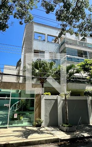 Apartamento à venda com 158m², 3 quartos e 2 vagas Apartamento à venda com 158m², 3 quartos e 2 vagasFachada