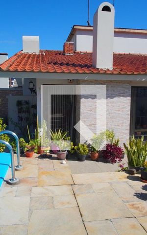 Apartamento à venda com 270m², 3 quartos e 2 vagasPiscina