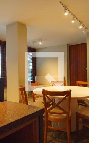 Apartamento à venda com 270m², 3 quartos e 2 vagasÁrea comum - Salão de festas