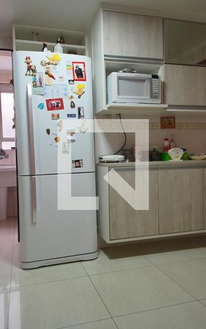 Apartamento à venda com 270m², 3 quartos e 2 vagasCozinha