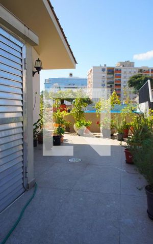 Apartamento à venda com 270m², 3 quartos e 2 vagasTerraço