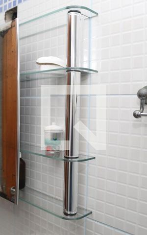 Apartamento para alugar com 78m², 2 quartos e 1 vagaBanheiro 2