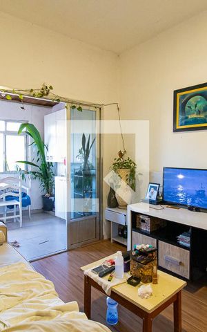 Apartamento à venda com 64m², 1 quarto e sem vaga Apartamento à venda com 64m², 1 quarto e sem vagaSala