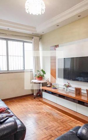 Apartamento à venda com 114m², 3 quartos e 1 vaga Apartamento à venda com 114m², 3 quartos e 1 vagaSala