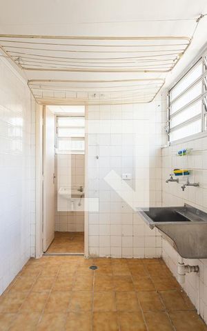 Apartamento à venda com 122m², 3 quartos e 1 vagaÁrea de Serviço