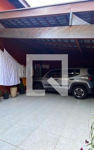 Casa à venda com 260m², 3 quartos e 4 vagasGaragem