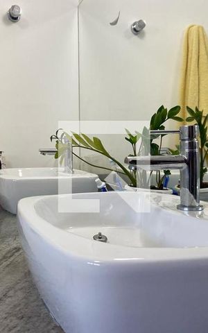 Casa à venda com 260m², 3 quartos e 4 vagasBanheiro da Suíte