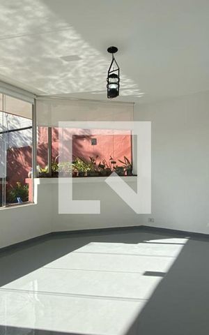 Casa à venda com 260m², 3 quartos e 4 vagasSala 2