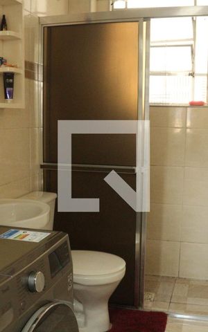 Apartamento para alugar com 48m², 1 quarto e sem vagaBanheiro