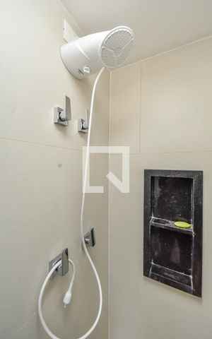 Apartamento para alugar com 24m², 1 quarto e sem vagaBanheiro