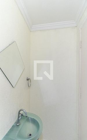 Apartamento à venda com 80m², 2 quartos e sem vaga Apartamento à venda com 80m², 2 quartos e sem vagaLavabo