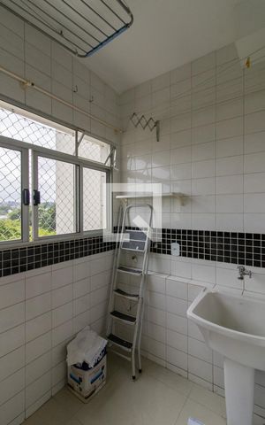 Apartamento para alugar com 62m², 2 quartos e 1 vaga Apartamento para alugar com 62m², 2 quartos e 1 vagaArea de Serviço