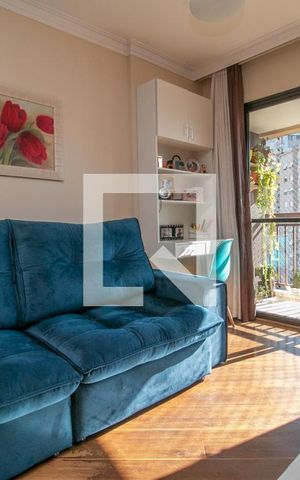 Apartamento à venda com 54m², 2 quartos e 1 vaga Apartamento à venda com 54m², 2 quartos e 1 vagaSala