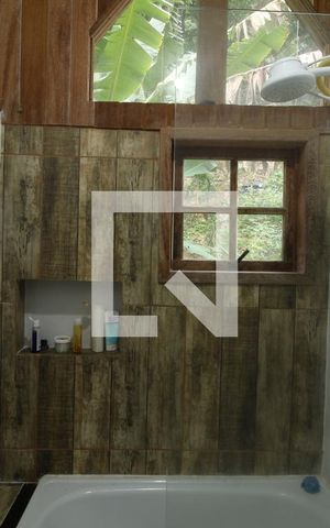 Casa à venda com 120m², 3 quartos e 3 vagasBanheiro - Suíte