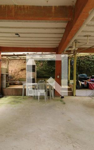 Casa à venda com 120m², 3 quartos e 3 vagasGaragem