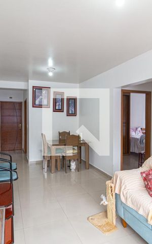 Apartamento para alugar com 65m², 2 quartos e 1 vaga Apartamento para alugar com 65m², 2 quartos e 1 vagaSala
