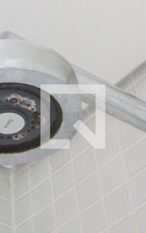 Casa de condomínio à venda com 278m², 4 quartos e 3 vagasChuveiro