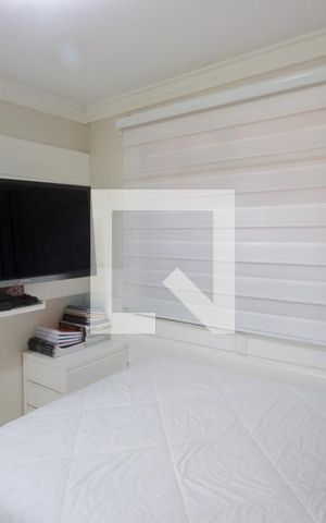 Casa de condomínio à venda com 278m², 4 quartos e 3 vagasSuíte 2