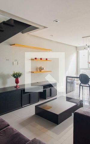 Apartamento à venda com 187m², 3 quartos e 2 vagas Apartamento à venda com 187m², 3 quartos e 2 vagasSala