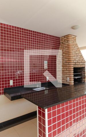 Apartamento à venda com 41m², 2 quartos e 1 vaga Apartamento à venda com 41m², 2 quartos e 1 vagaÁrea comum - Churrasqueira