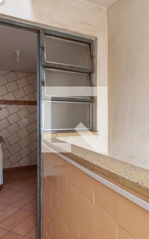 Apartamento para alugar com 36m², 1 quarto e sem vaga Apartamento para alugar com 36m², 1 quarto e sem vagaÁrea de Serviço