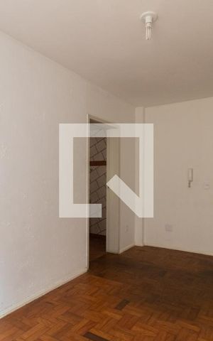 Apartamento para alugar com 36m², 1 quarto e sem vaga Apartamento para alugar com 36m², 1 quarto e sem vagaSala