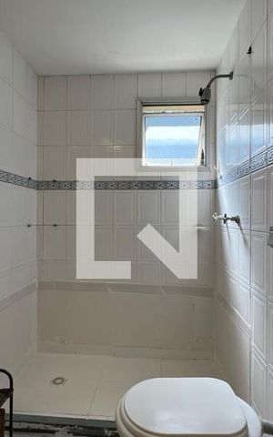 Apartamento à venda com 110m², 2 quartos e 2 vagas Apartamento à venda com 110m², 2 quartos e 2 vagasBanheiro da Suíte 1