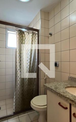 Apartamento à venda com 110m², 2 quartos e 2 vagas Apartamento à venda com 110m², 2 quartos e 2 vagasBanheiro