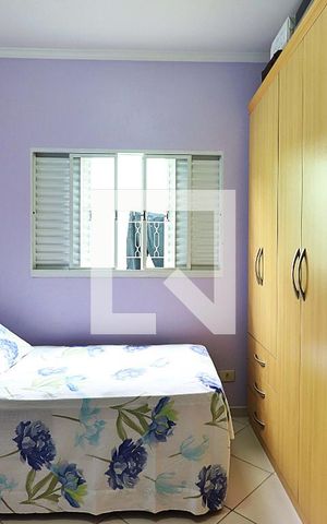 Casa à venda com 170m², 2 quartos e 2 vagasQuarto 