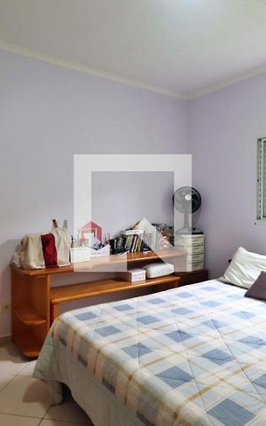 Casa à venda com 170m², 2 quartos e 2 vagasQuarto Suíte