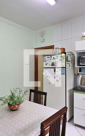Casa à venda com 170m², 2 quartos e 2 vagasCozinha