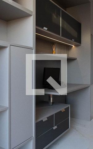 Apartamento à venda com 182m², 4 quartos e 2 vagas Apartamento à venda com 182m², 4 quartos e 2 vagasSala