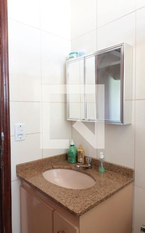 Casa à venda com 150m², 4 quartos e 3 vagasBanheiro Social