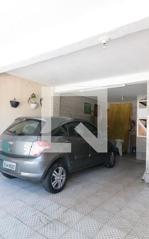 Casa à venda com 150m², 4 quartos e 3 vagasGaragem