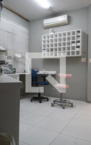Casa à venda com 521m², 8 quartos e 8 vagaslaboratorio 2
