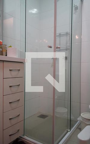 Casa à venda com 521m², 8 quartos e 8 vagasBanheiro da Suíte 3
