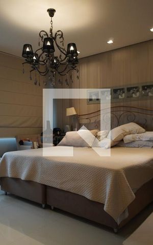 Casa à venda com 521m², 8 quartos e 8 vagasQuarto Suíte -Master