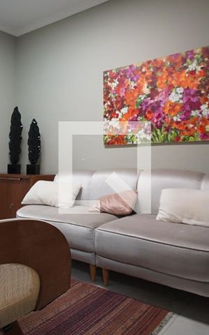 Casa à venda com 521m², 8 quartos e 8 vagasRecepção