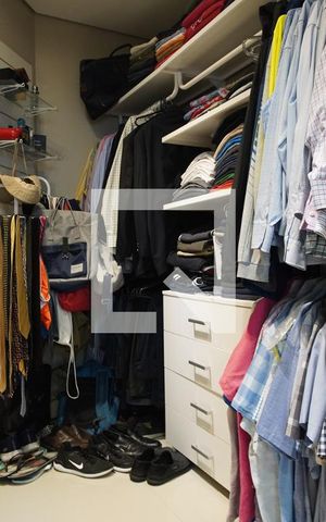 Casa à venda com 521m², 8 quartos e 8 vagasQuarto Suíte -Master -Closet 2
