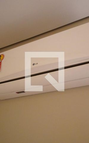 Casa à venda com 521m², 8 quartos e 8 vagasQuarto 2 - Suíte