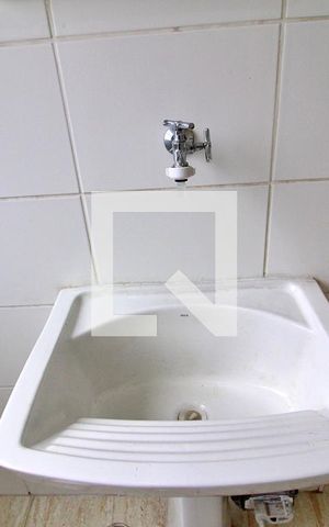 Apartamento para alugar com 49m², 2 quartos e 1 vagaCozinha e Área de Serviço