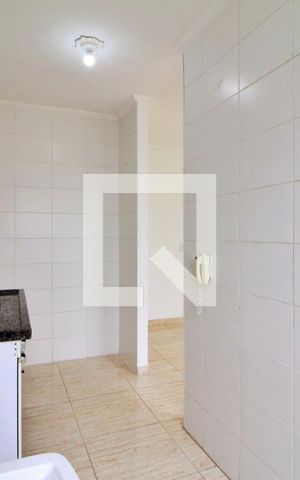 Apartamento para alugar com 49m², 2 quartos e 1 vagaCozinha e Área de Serviço