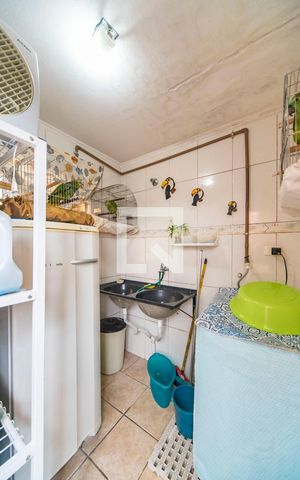 Casa à venda com 287m², 3 quartos e 4 vagas Casa à venda com 287m², 3 quartos e 4 vagasÁrea de Serviço