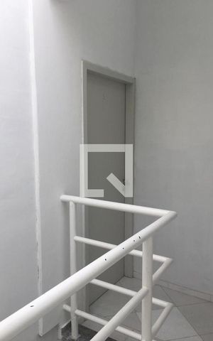 Casa à venda com 500m², 7 quartos e 4 vagas Casa à venda com 500m², 7 quartos e 4 vagasApartamento 6